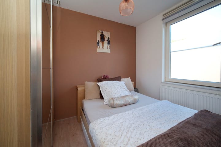 Foto 26 van Glenn Millerstraat 86