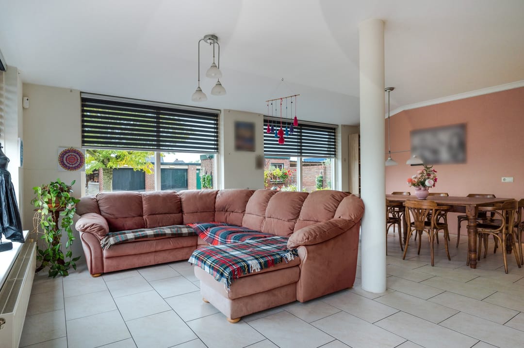 Photo 8 of P. van Schravendijkstraat 39