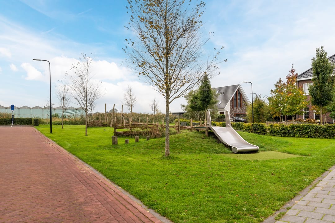 Photo 58 of P. van Schravendijkstraat 39