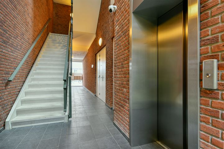 View photo 17 of Elandsstraat 58