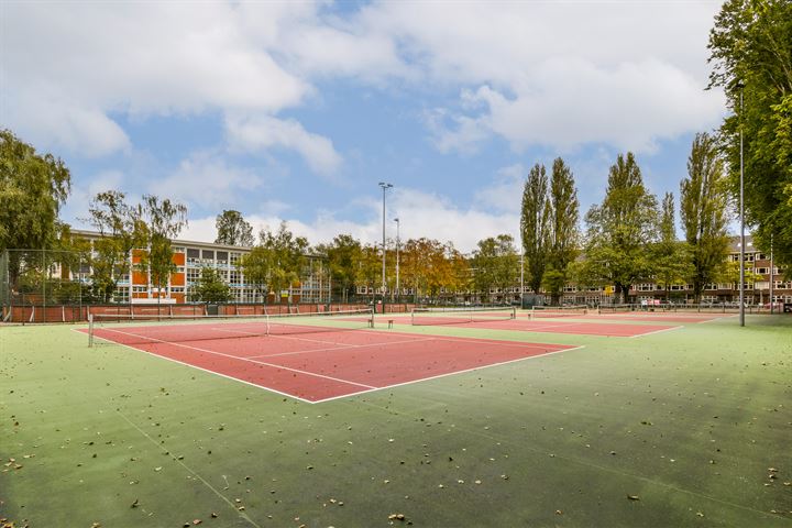 Bekijk foto 37 van Uiterwaardenstraat 210-3