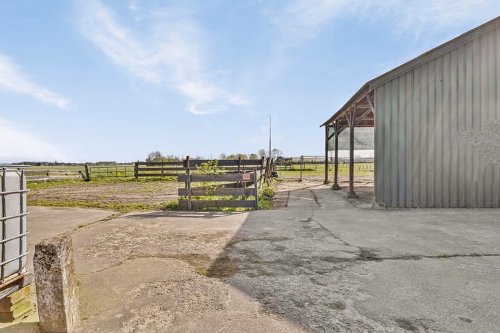 Photo 15 of Schuivenoordseweg 3