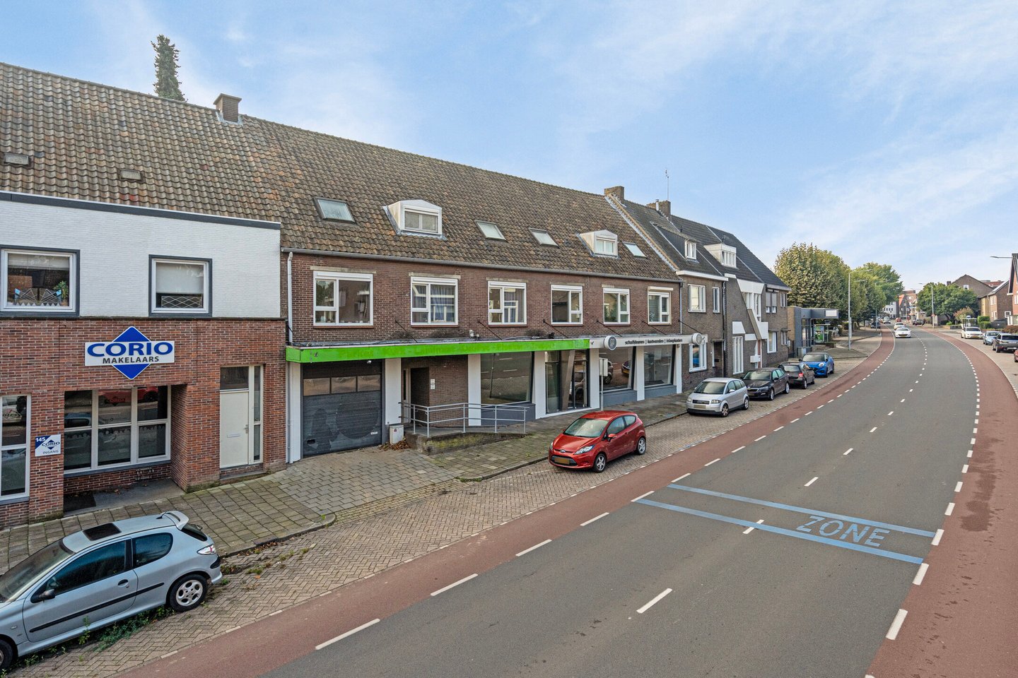 View photo 2 of Stationstraat 149