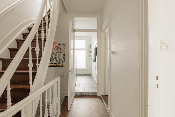 Foto 19 van Tweede Helmersstraat 50-3