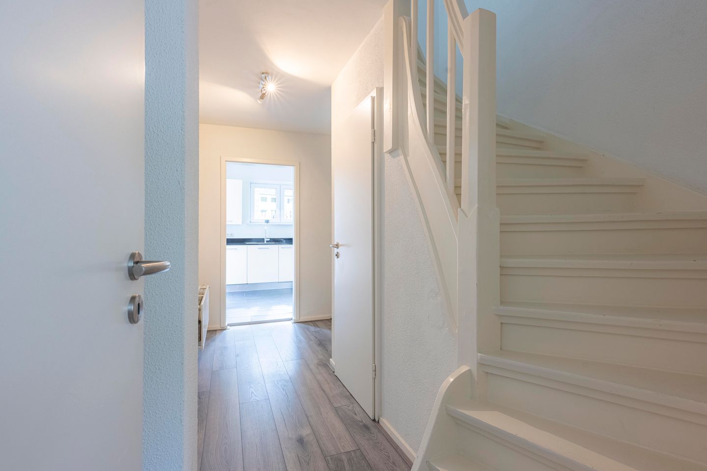 Foto 4 van Raadhuisplein 13-A