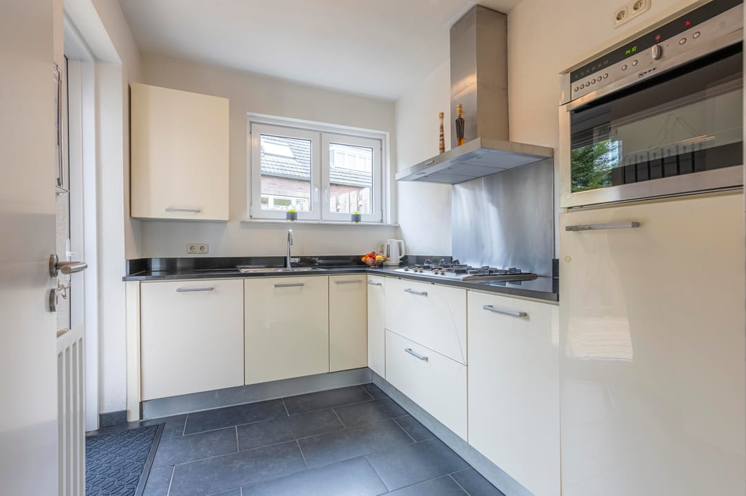 Foto 8 van Raadhuisplein 13-A