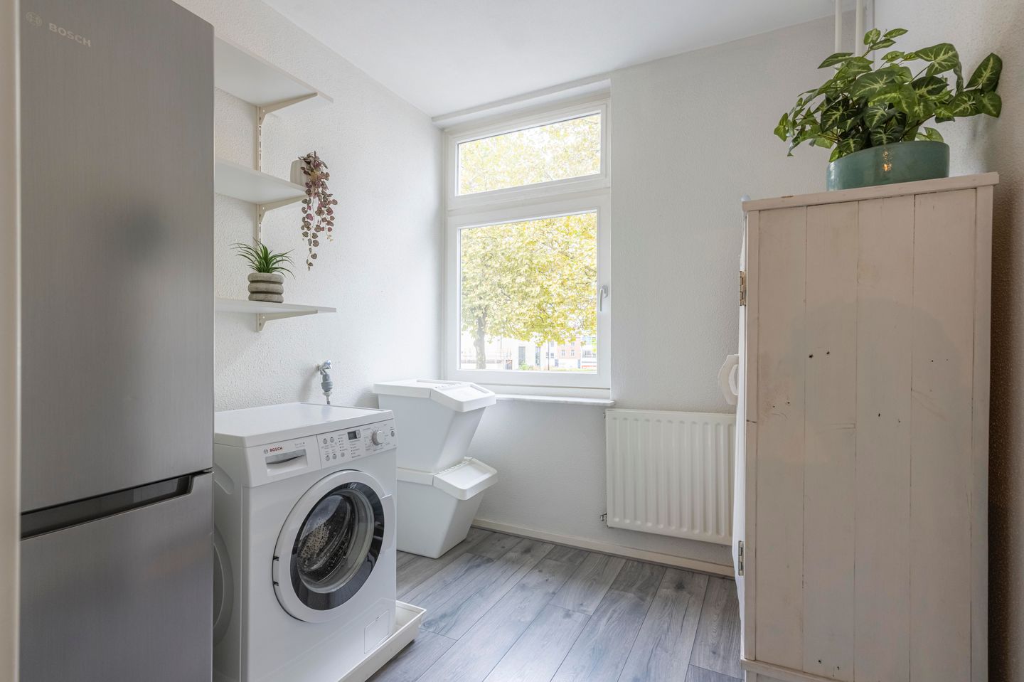 Foto 10 van Raadhuisplein 13-A