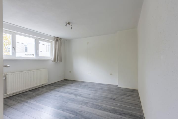 Foto 19 van Raadhuisplein 13-A