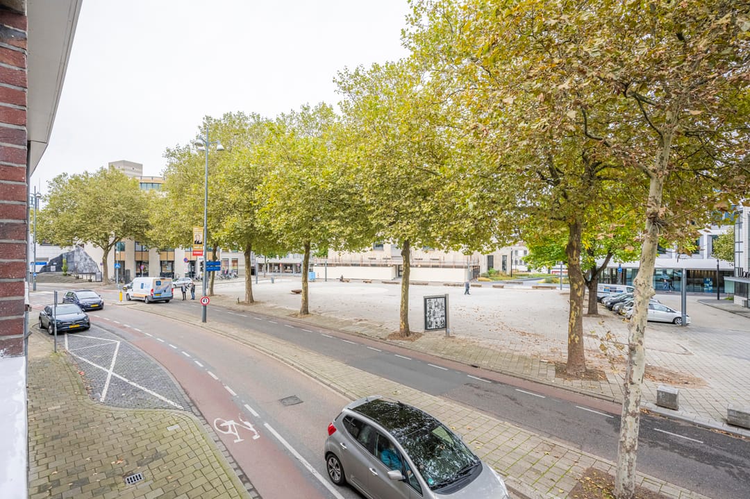 Foto 22 van Raadhuisplein 13-A