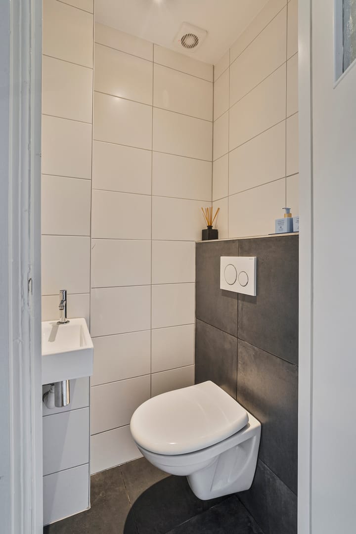 Foto 18 van 2e Carnissestraat 15