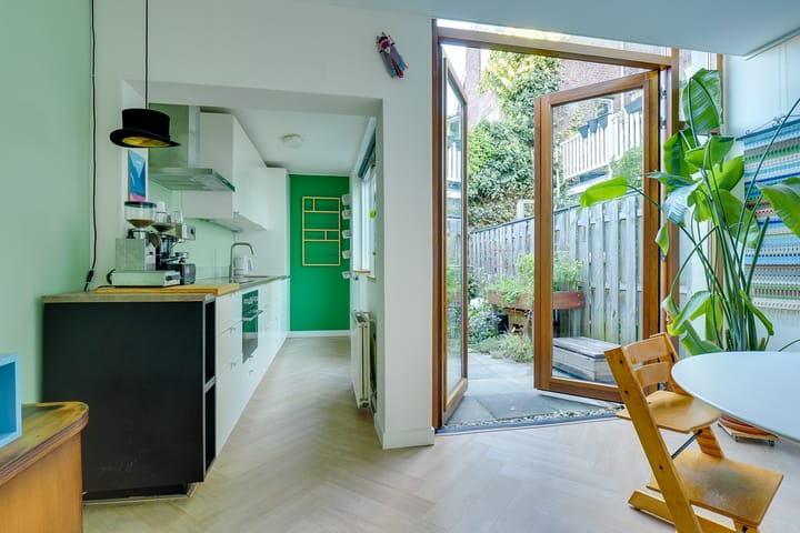 Foto 16 van Herman Modedstraat 8