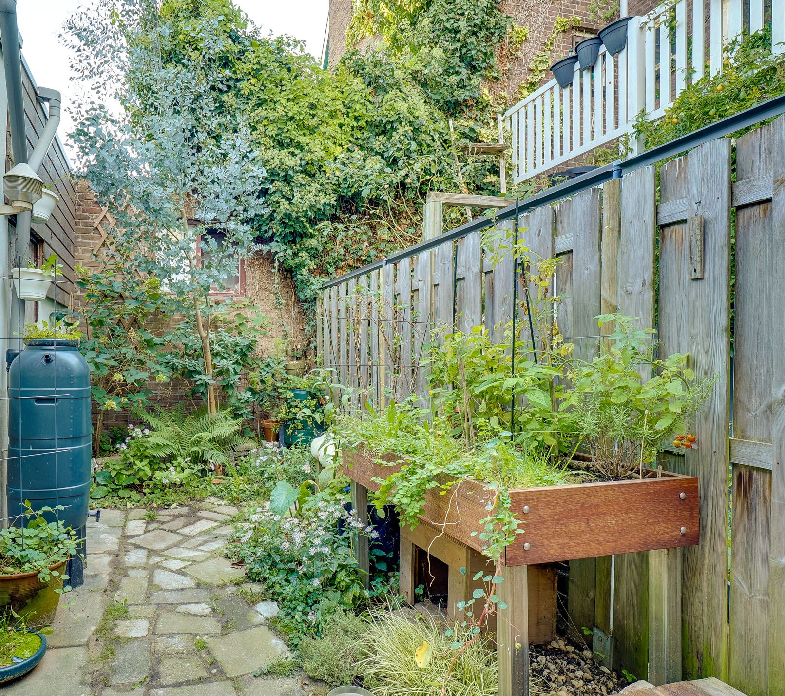 Foto 39 van Herman Modedstraat 8