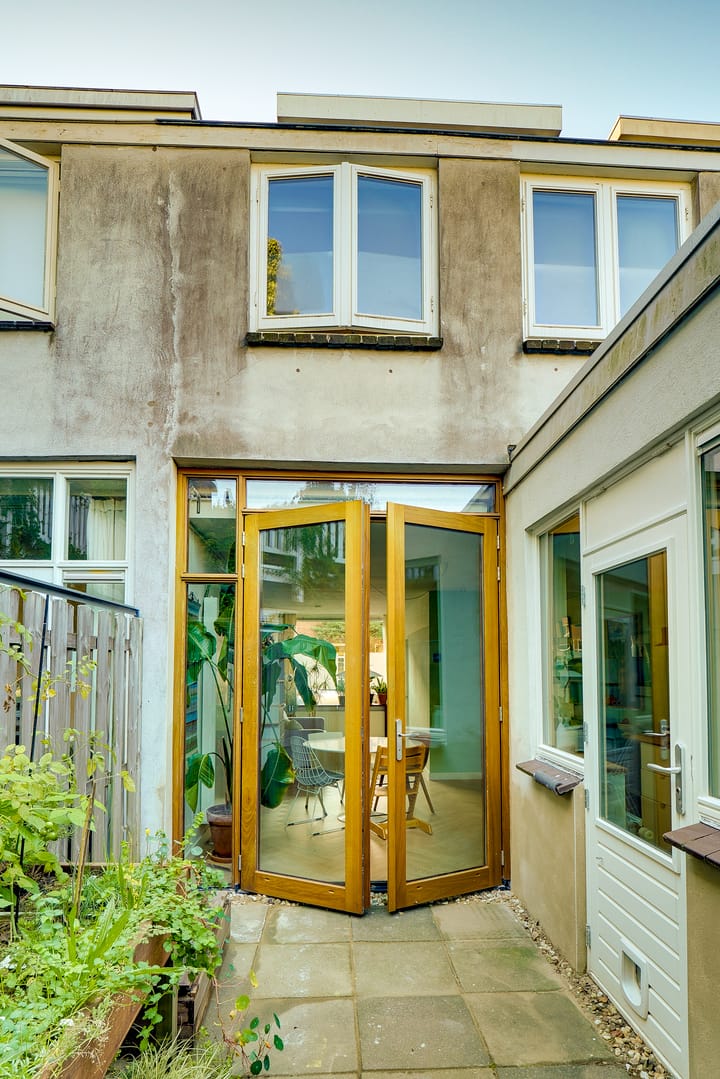 Foto 41 van Herman Modedstraat 8