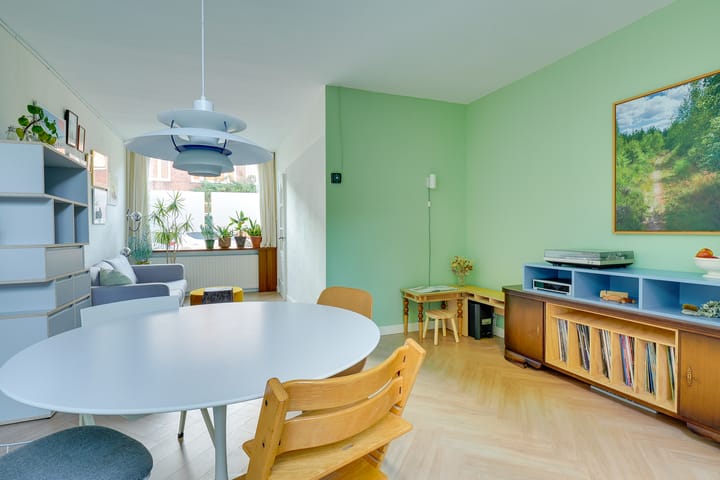 Foto 42 van Herman Modedstraat 8