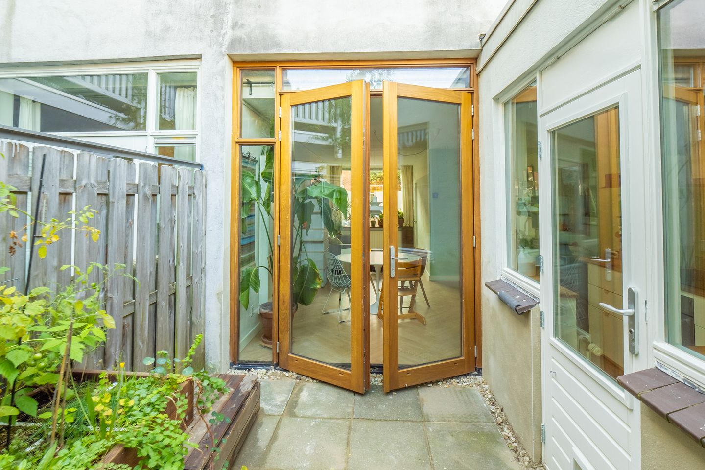 Foto 49 van Herman Modedstraat 8