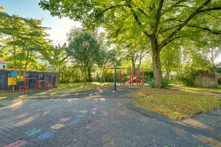 Foto 47 van Herman Modedstraat 8