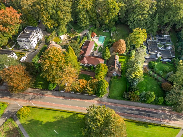 Foto 71 van Stationsweg 77