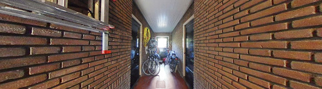 Bekijk 360° foto van Hal van Spoorstraat 24