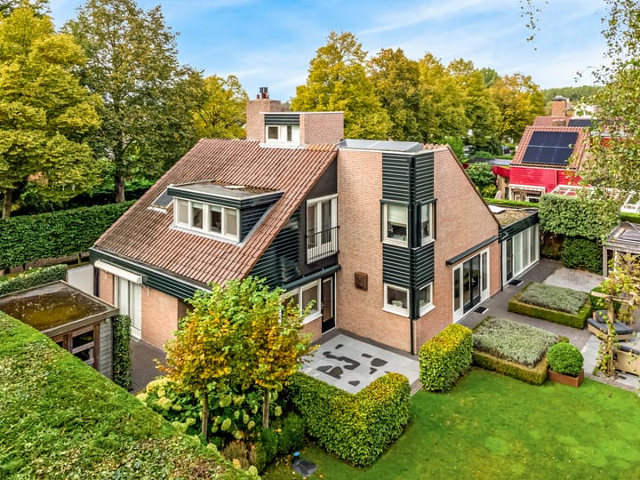 Foto 1 van Redoute 11