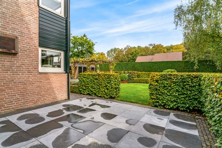 Foto 78 van Redoute 11