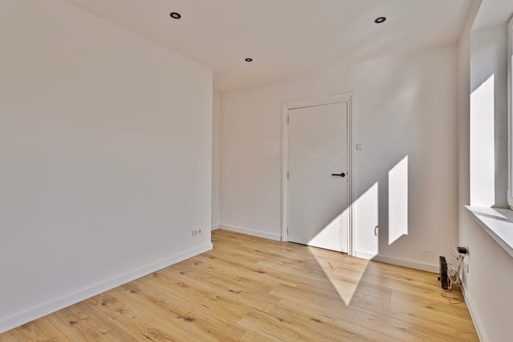 Foto 4 van Veeweg 11