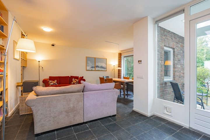 Photo 11 of Heukelstraat 39