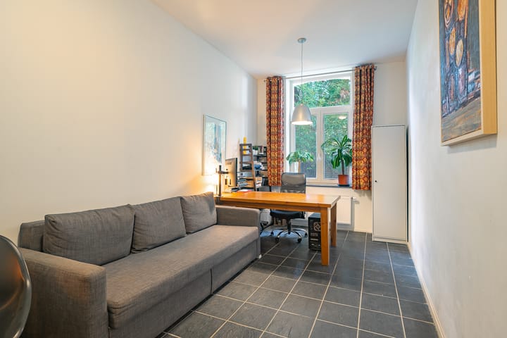 Photo 12 of Heukelstraat 39