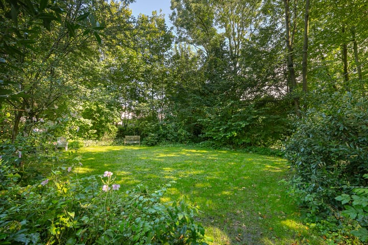 Photo 28 of Heukelstraat 39