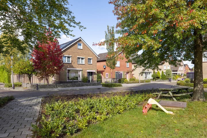 Foto 29 van Beatrixstraat 10