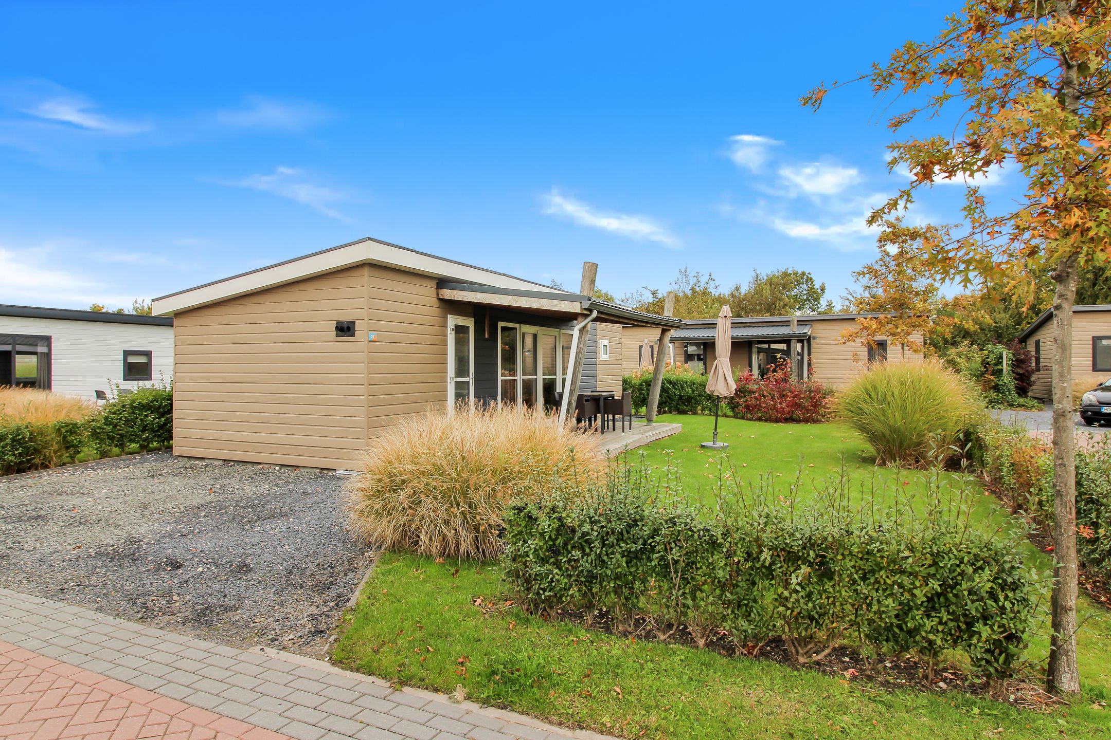 Foto 3 van Zuiderdijk 1-21