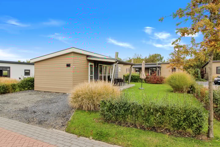 Foto 3 van Zuiderdijk 1-21