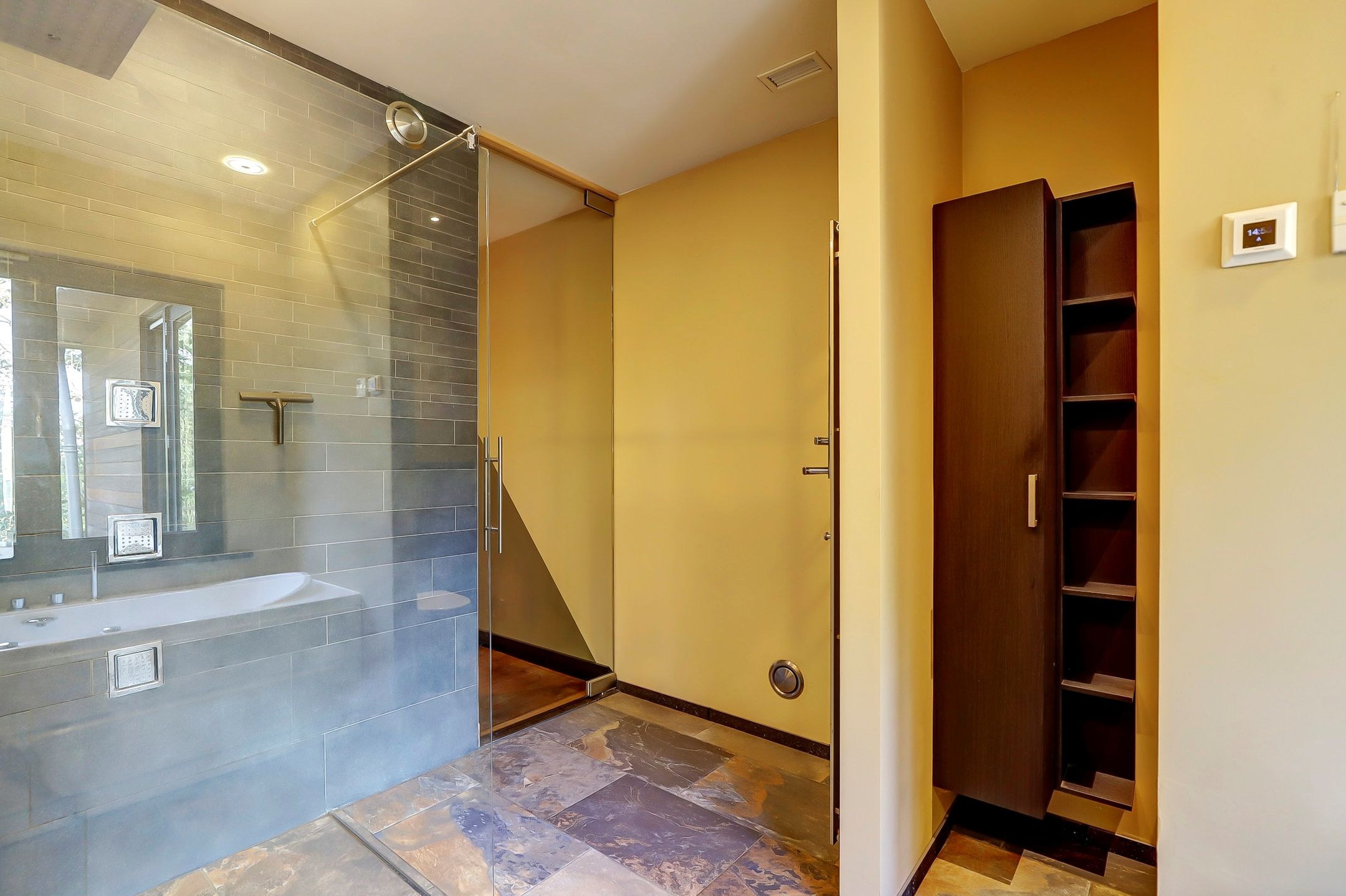 Foto 33 van Haambergweg 10