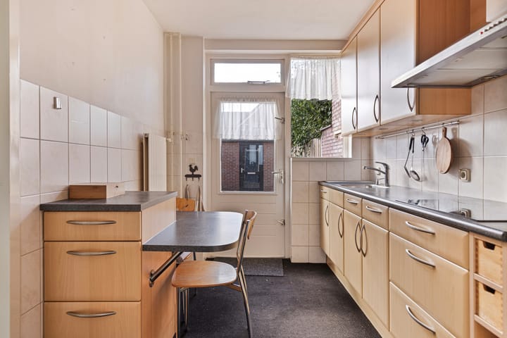 Foto 4 van Deken Baekersstraat 47