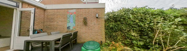 Bekijk 360° foto van Tuin van Jan Roggeveenweg 38