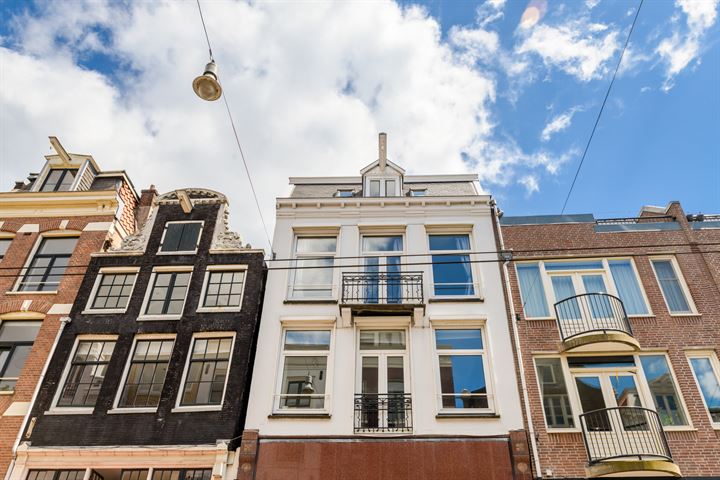 Bekijk foto 1 van Utrechtsestraat 99-1