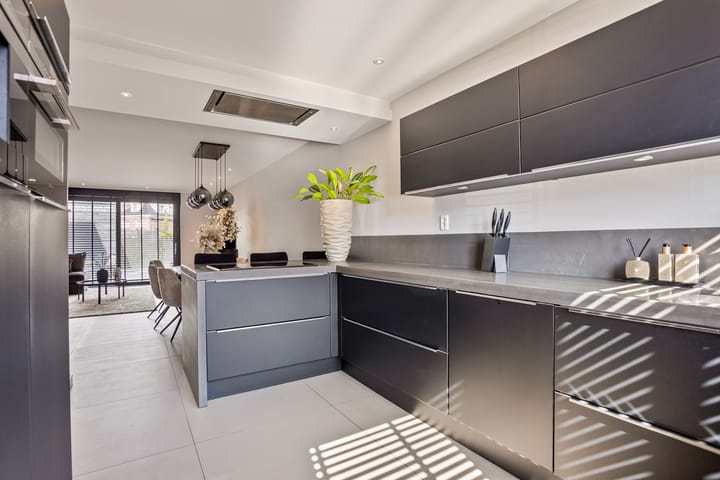 Foto 11 van Saarland 18