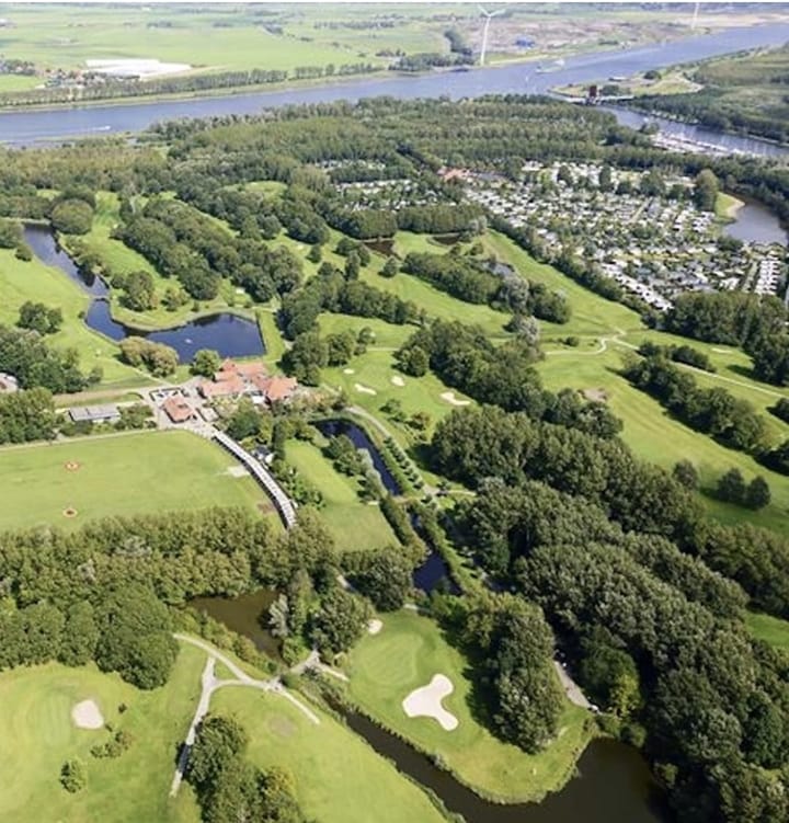 Foto 10 van Buitenhuizerweg 2