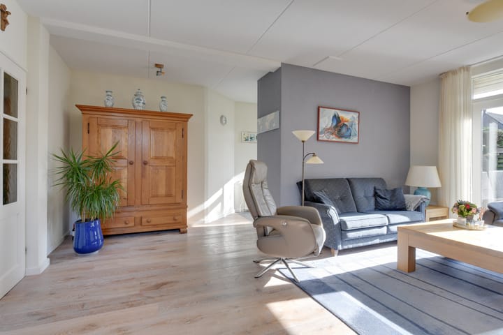 Photo 10 of Kamille 4