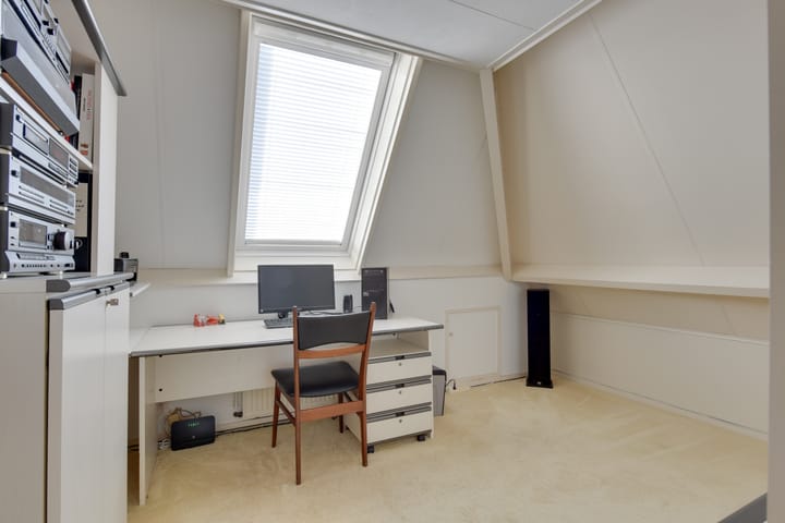 Photo 20 of Kamille 4