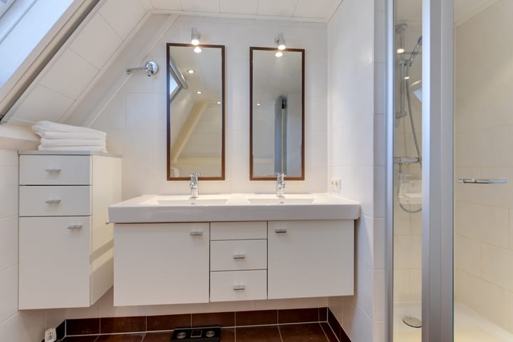 Photo 27 of Kamille 4