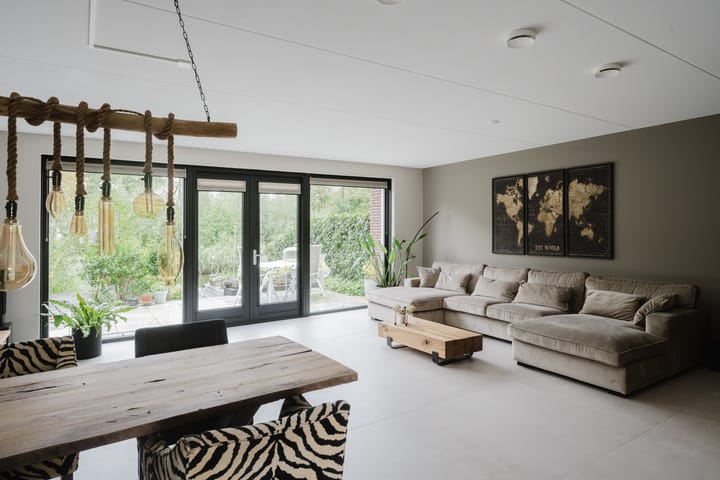 Foto 2 van Satellietstraat 12