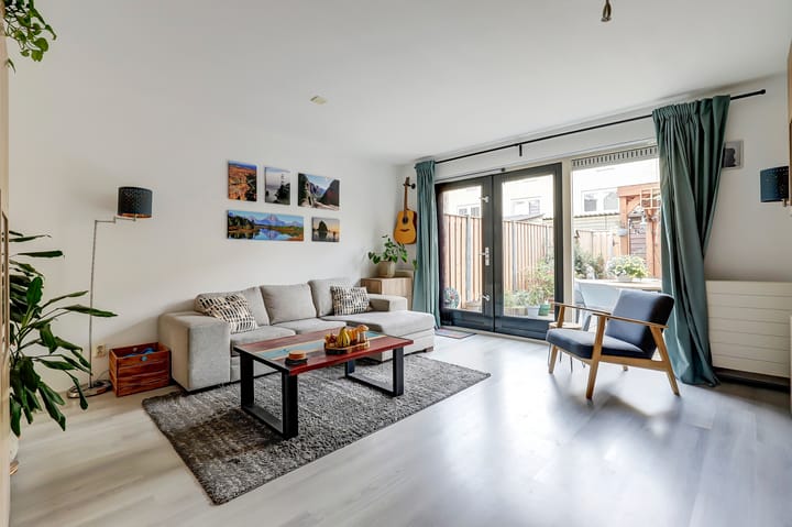 Foto 2 van Emily Brontësingel 88