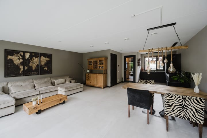 Foto 3 van Satellietstraat 12