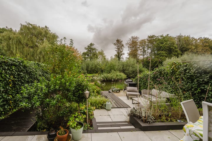 Foto 15 van Satellietstraat 12