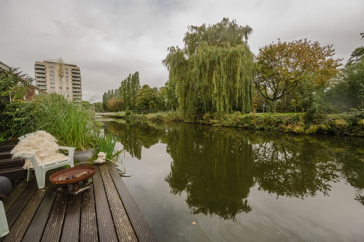 Foto 17 van Satellietstraat 12