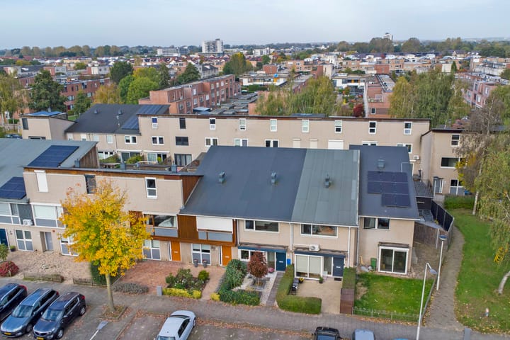 Foto 33 van Emily Brontësingel 88