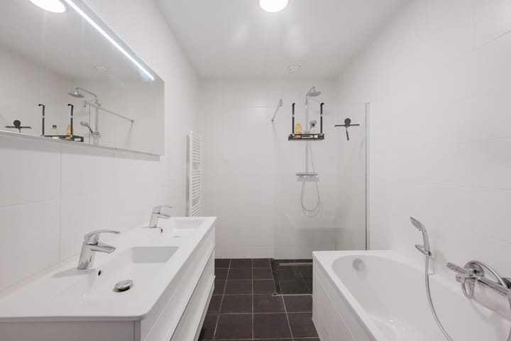 Foto 28 van Satellietstraat 12