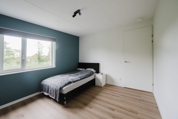 Foto 40 van Satellietstraat 12