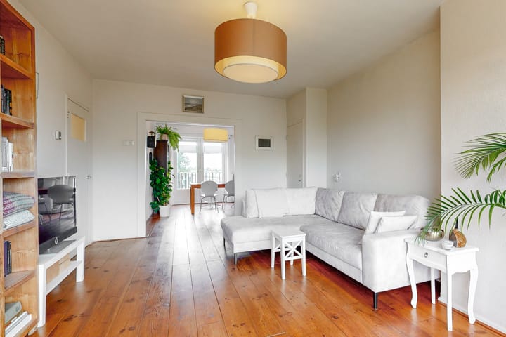 Photo 2 of Mr. Jan Gerritszlaan 87-III