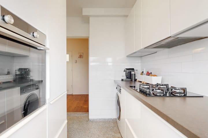 Photo 8 of Mr. Jan Gerritszlaan 87-III